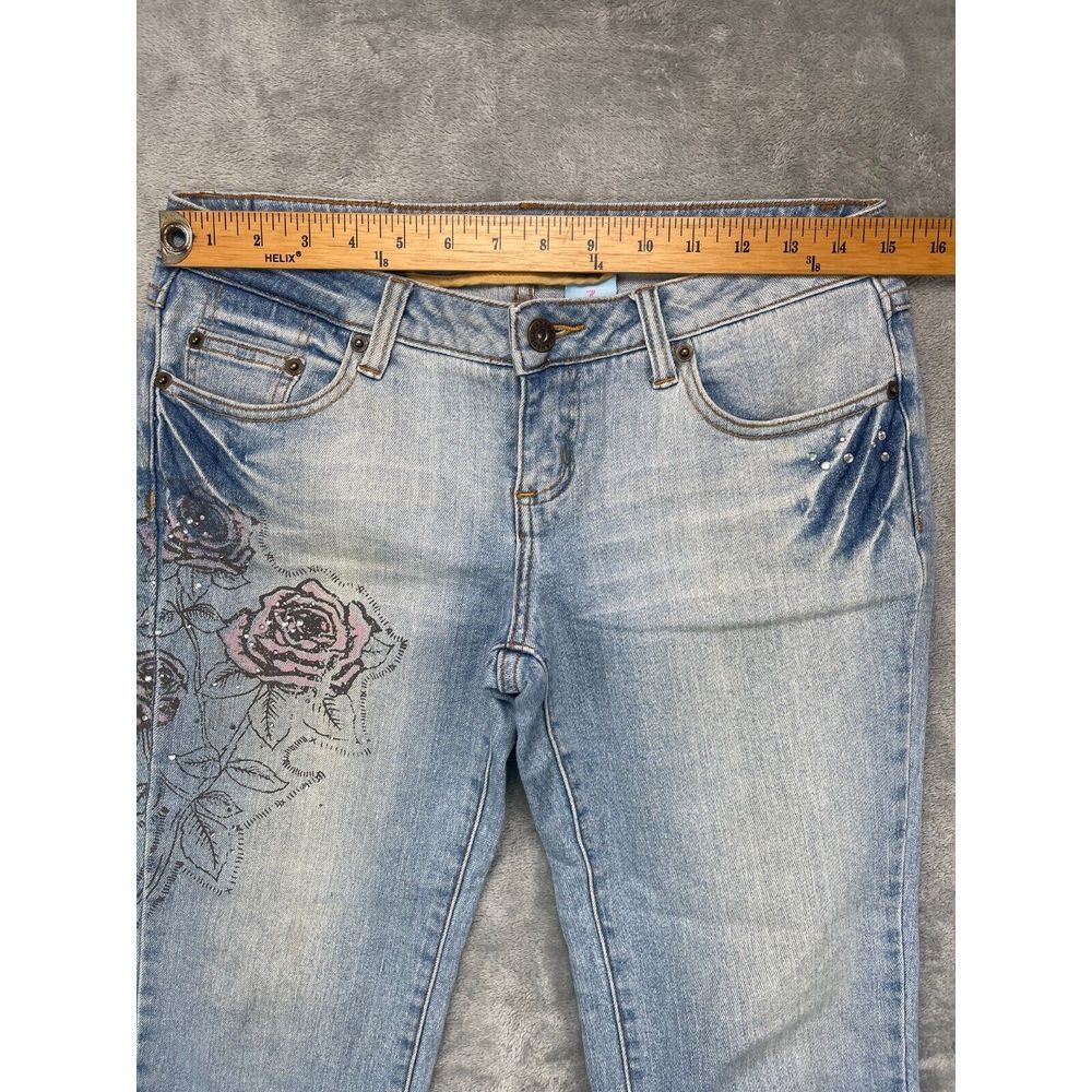 Zana Di Women's Jeans 7 Blue Low-Rise Capri Stretch Denim 30x22.5 Embroidered - Picture 2 of 10